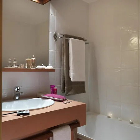 Abrineige Tourotel Appartement *