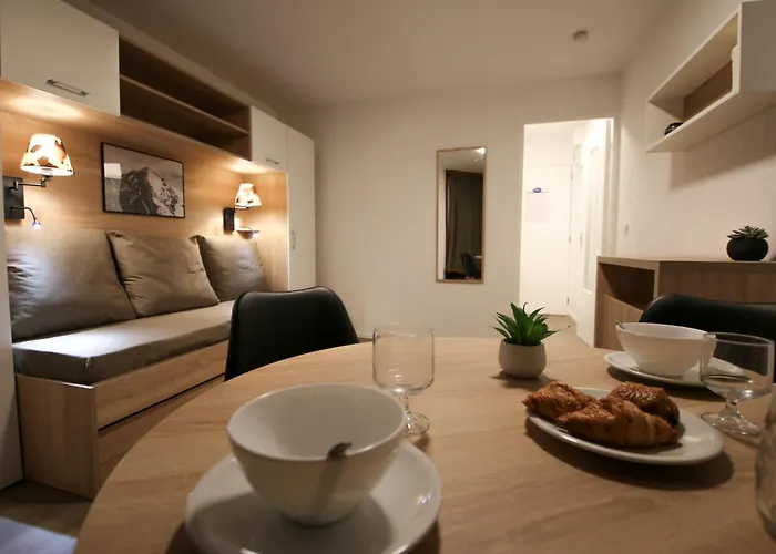 Abrineige Tourotel Apartamento *